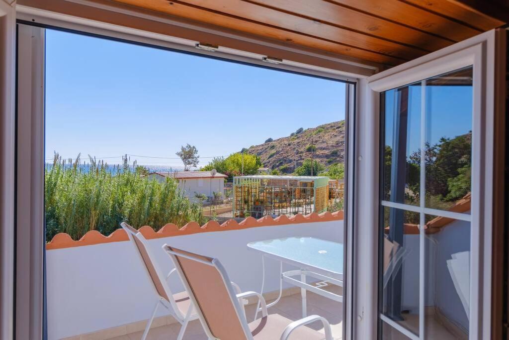 Lefkathia - Gated Beach-front Private At Lefkathia Beach, Chios! Villa *