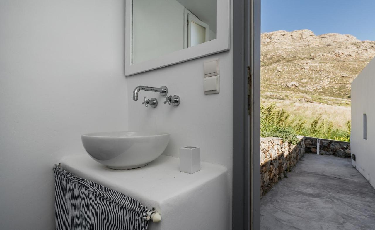 Koukios Cells Serifos Cycladic Holiday home *