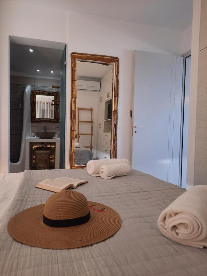 Janakos Luxury Apartment *