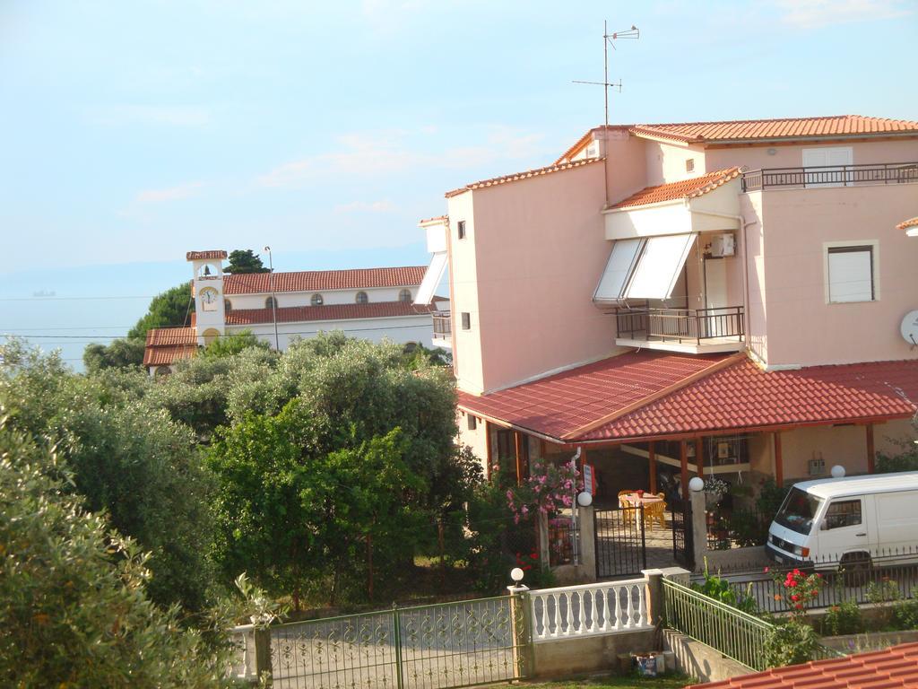 Filaktos Apartment *