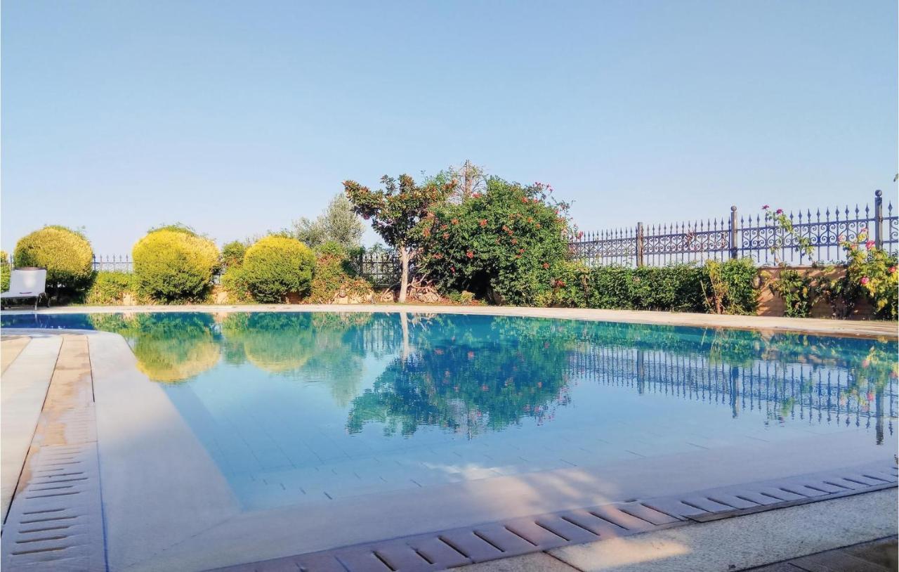 Lovely In With Wifi Holiday home
