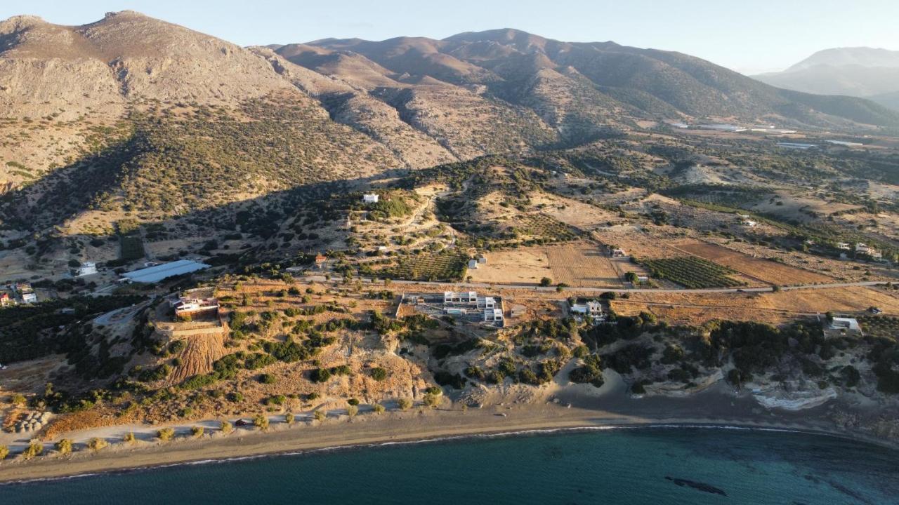 Evgoro - Infinite View Villa