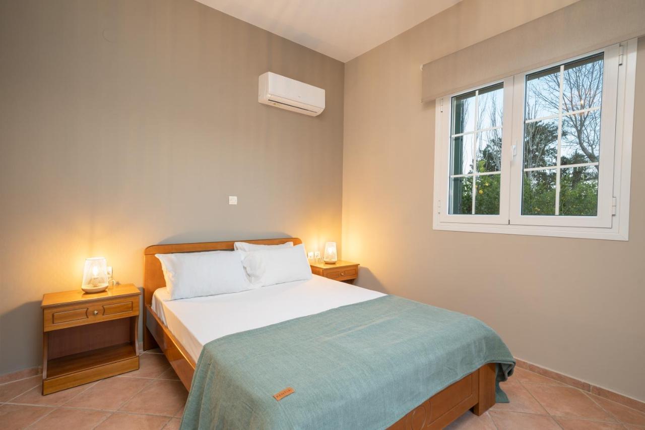 Captain's Villas Apartment Katelios