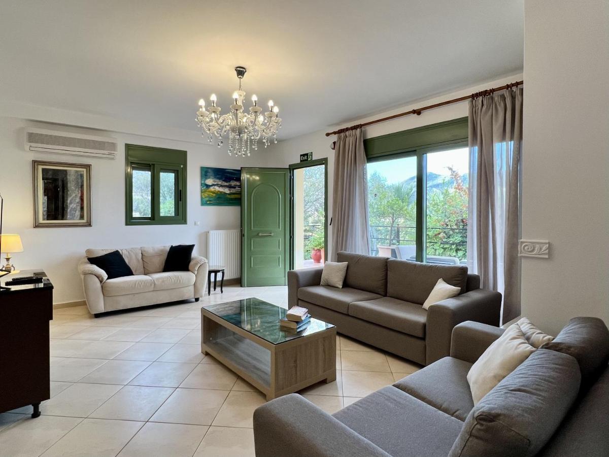 Poseidon Villa Katelios
