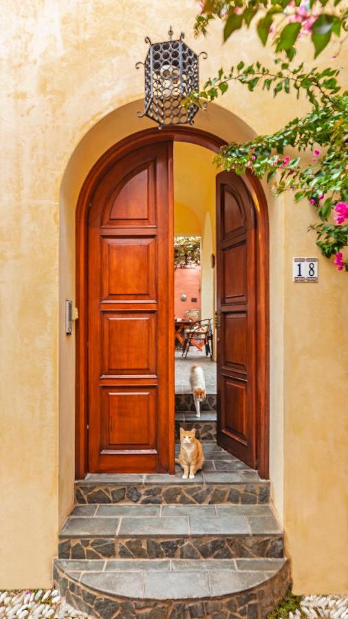 Villa Victoria Old Town Rhodes City