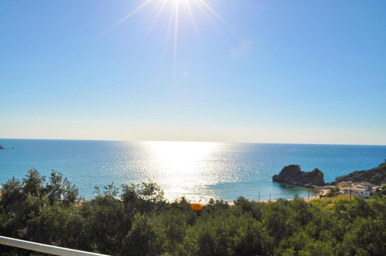 Apartment With Adult And Childrens Pool And Sea View -
