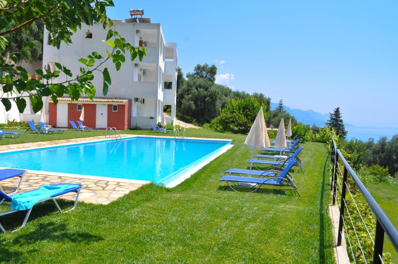 With Adult And Childrens Pool And Sea View - Apartment Pelekas
