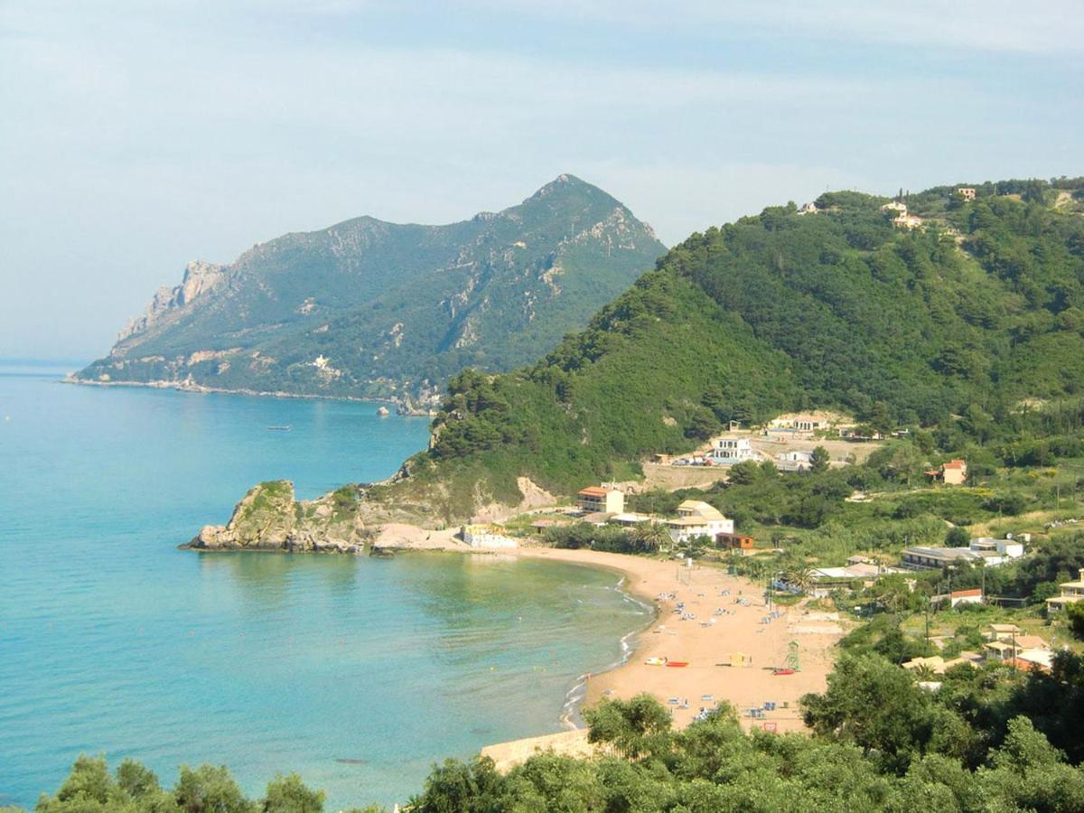 With Adult And Childrens Pool And Sea View - Apartment