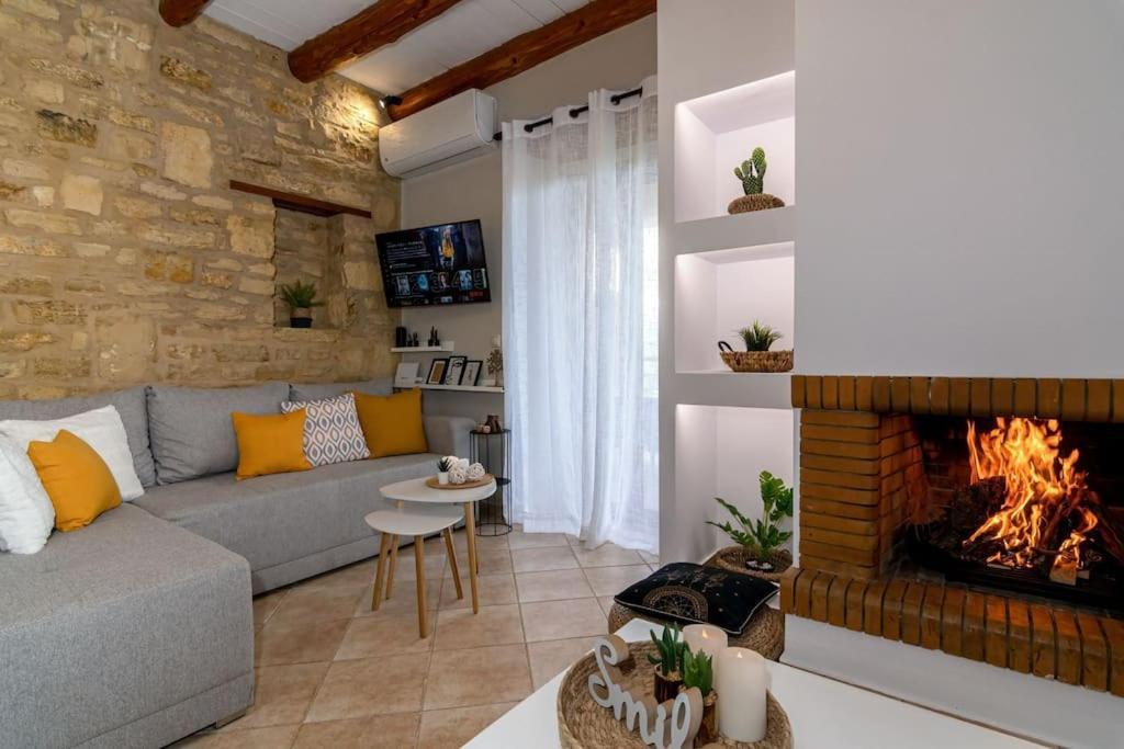 Villa Stone Halepa With Panoramic View.