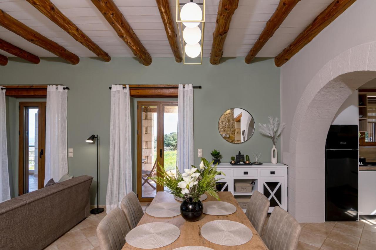 Stone Halepa With Panoramic View. Villa Neon Khorion (Chania)