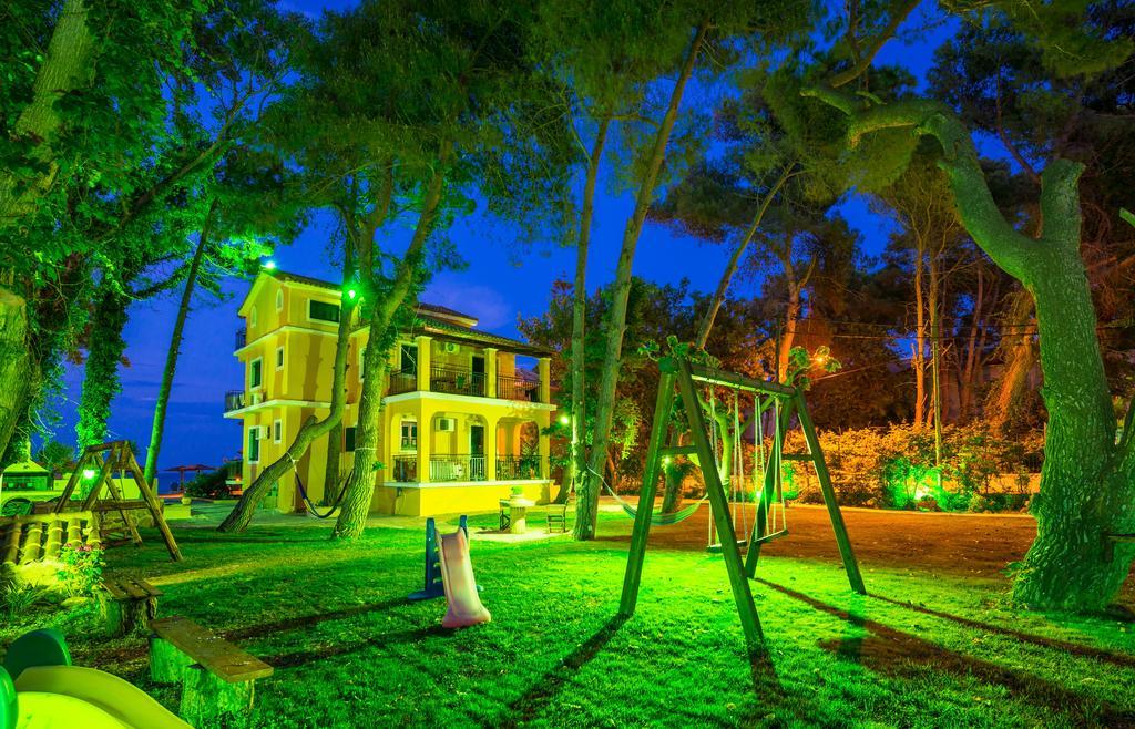 Zarkadis Beach Tsilivi (Zakynthos)