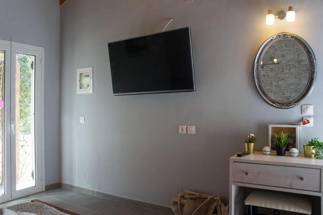 Apartment Anna Marathias (Corfu)