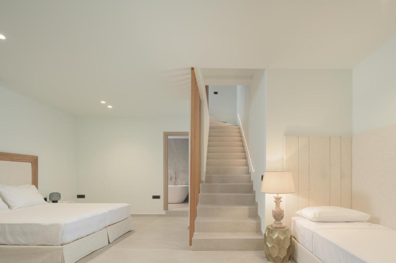 Viveverde Villa, Featuring 3 Pools - Walking Distance To & Shops, By Thinkvilla Villa *