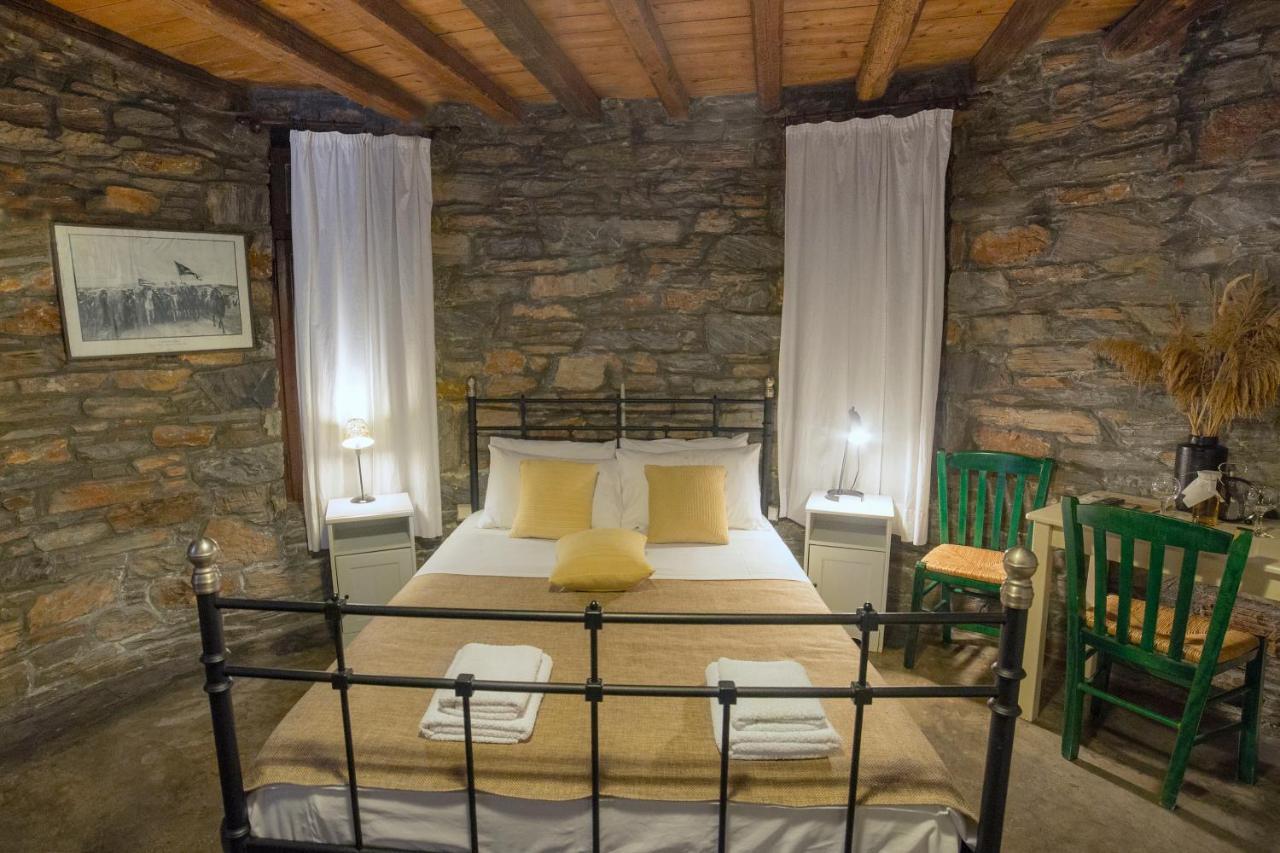 Pyrgos Traditional Village Apartment