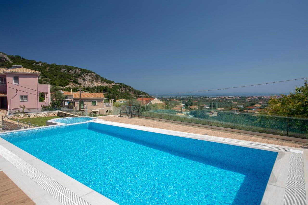Sea N' Smile Apartment Apolpaina
