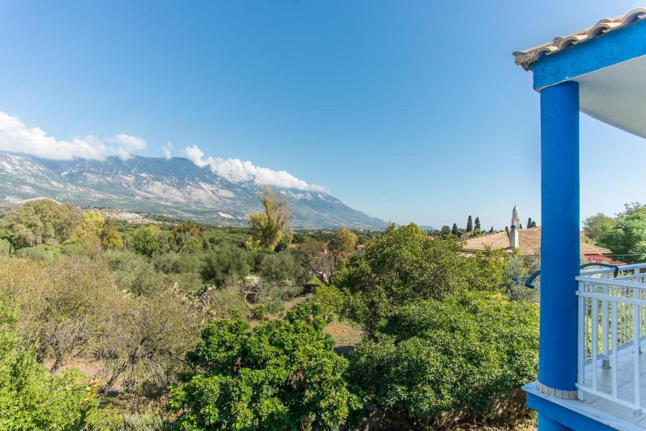 Aparthotel Blue White Apartments - Kefallonia Poolside Retreats