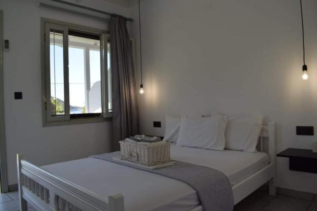 Aura Aparthotel