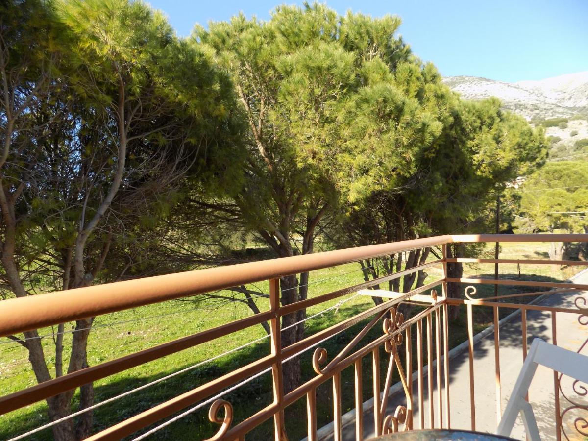 Afrodite Spacious Apartments! Aparthotel Agia Efimia