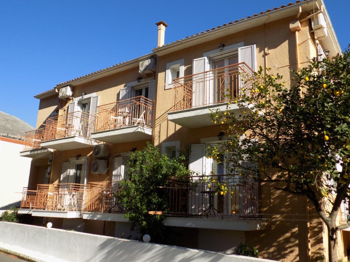 Afrodite Spacious Apartments! 2* Agia Efimia