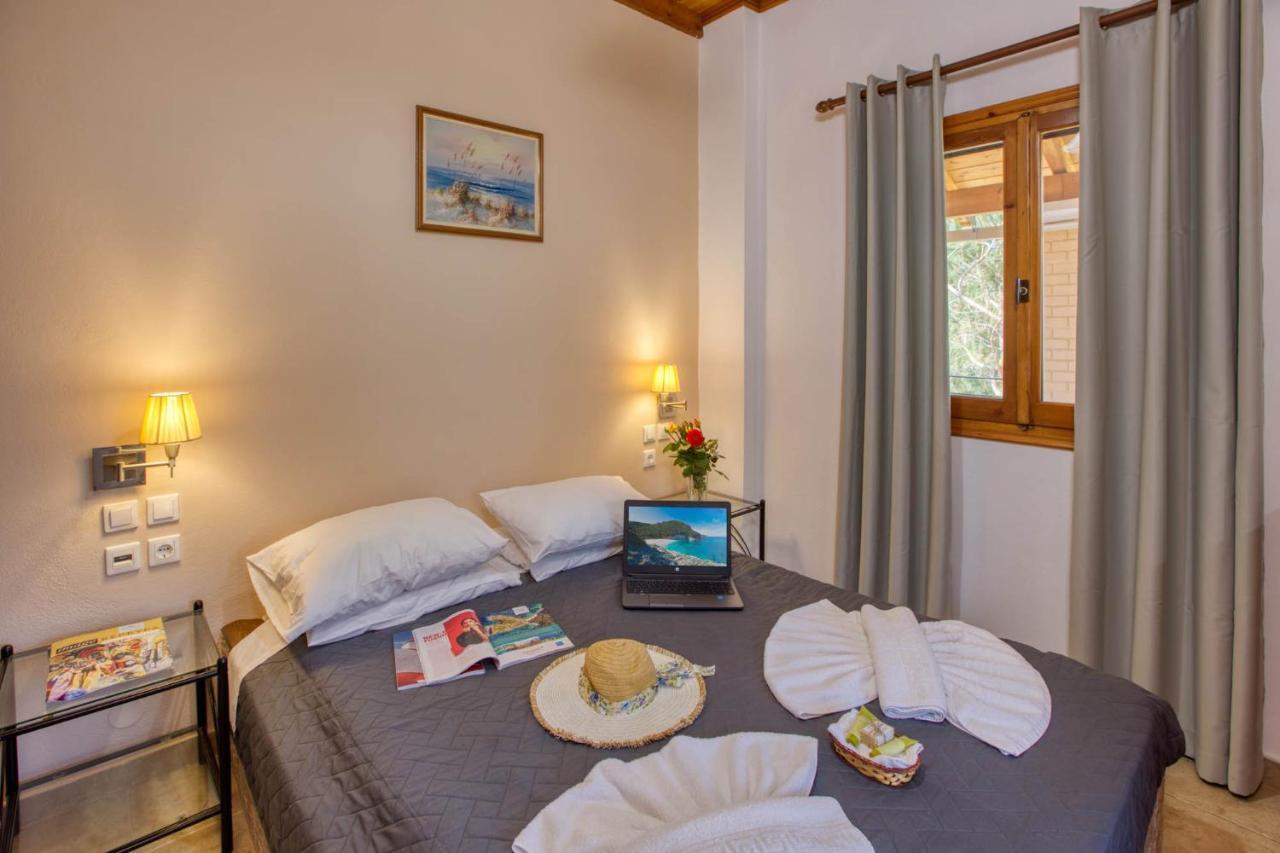 Christinas Apartment Agios Matthaios (Corfu)