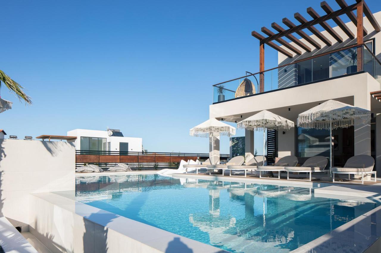 Macaw Luxury Residence, Daily Housekeeping Included! Villa