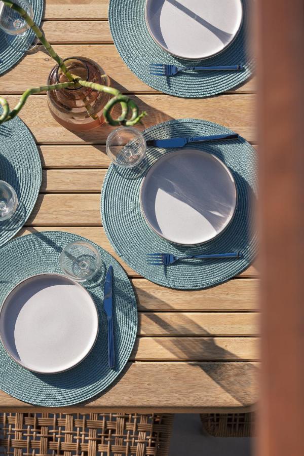 Macaw Luxury Residence, Daily Housekeeping Included! Villa Skaleta