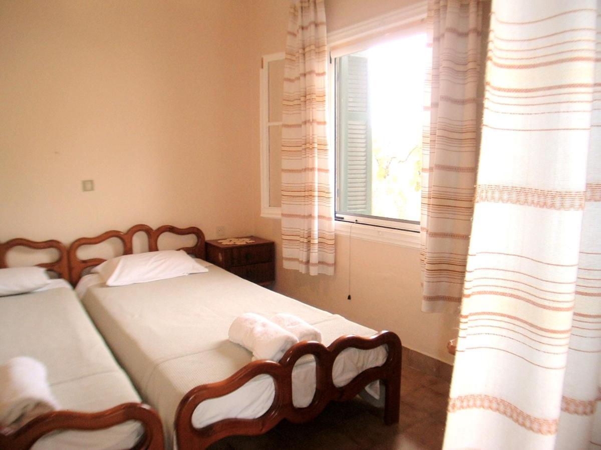 Aristidis Holiday home *