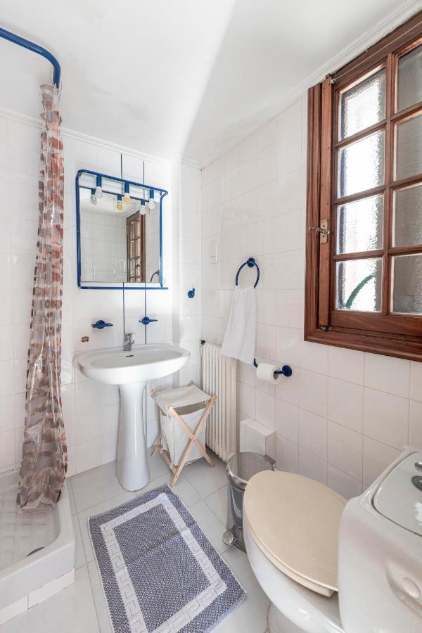 Melandrina * Aegina