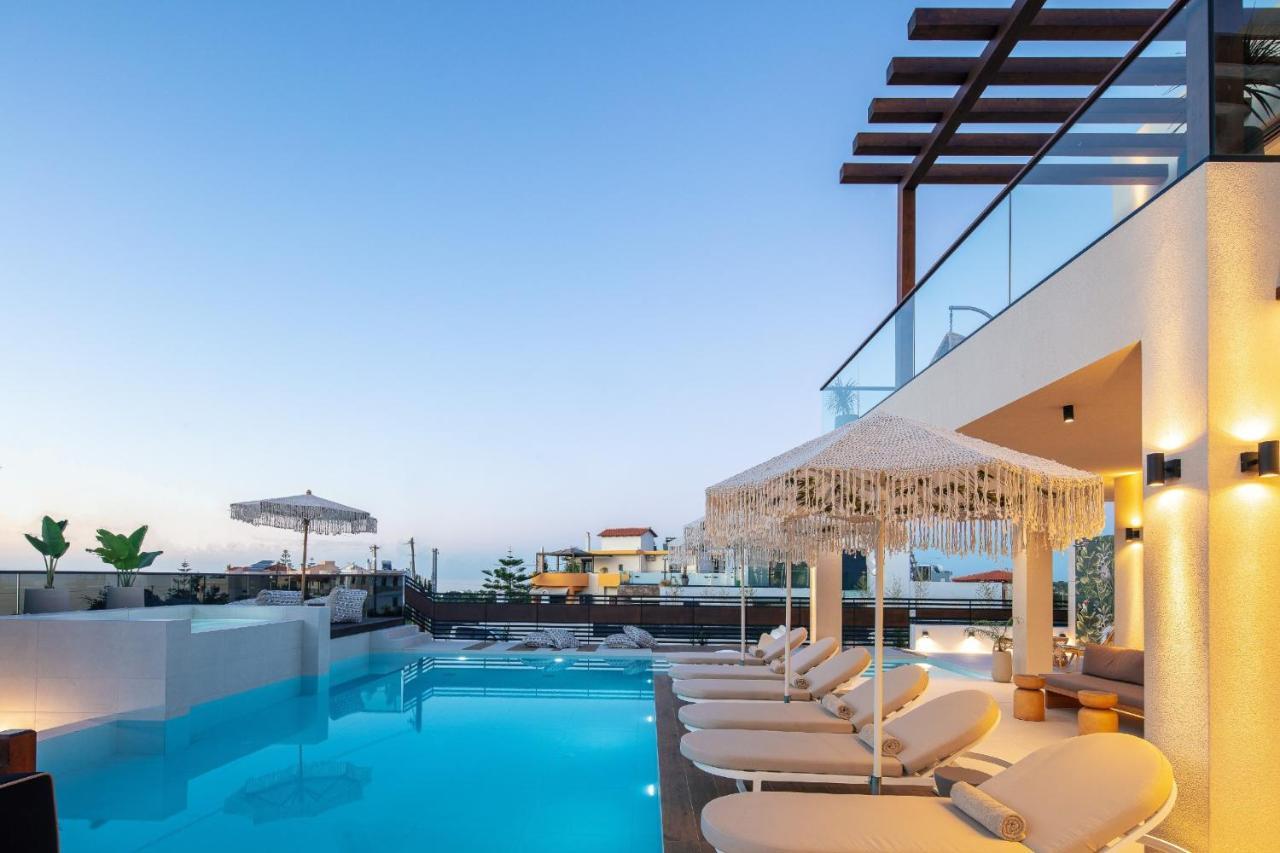 Macaw Luxury Residence, Daily Housekeeping Included! Skaleta