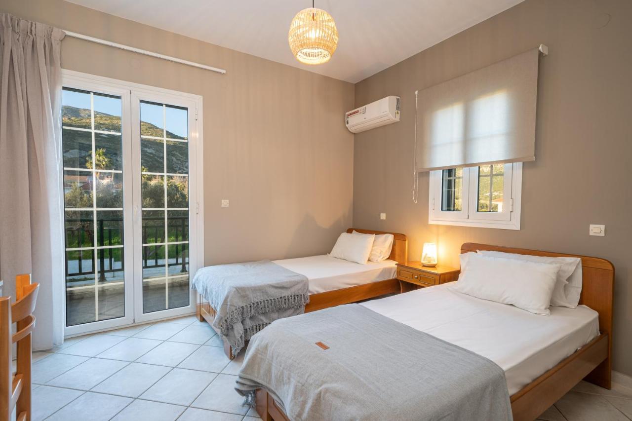 Captain's Villas Apartment