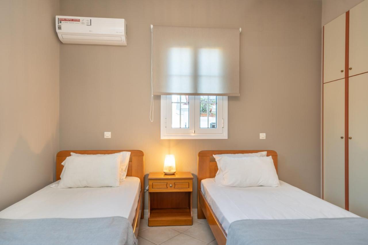 Captain's Villas Apartment Katelios