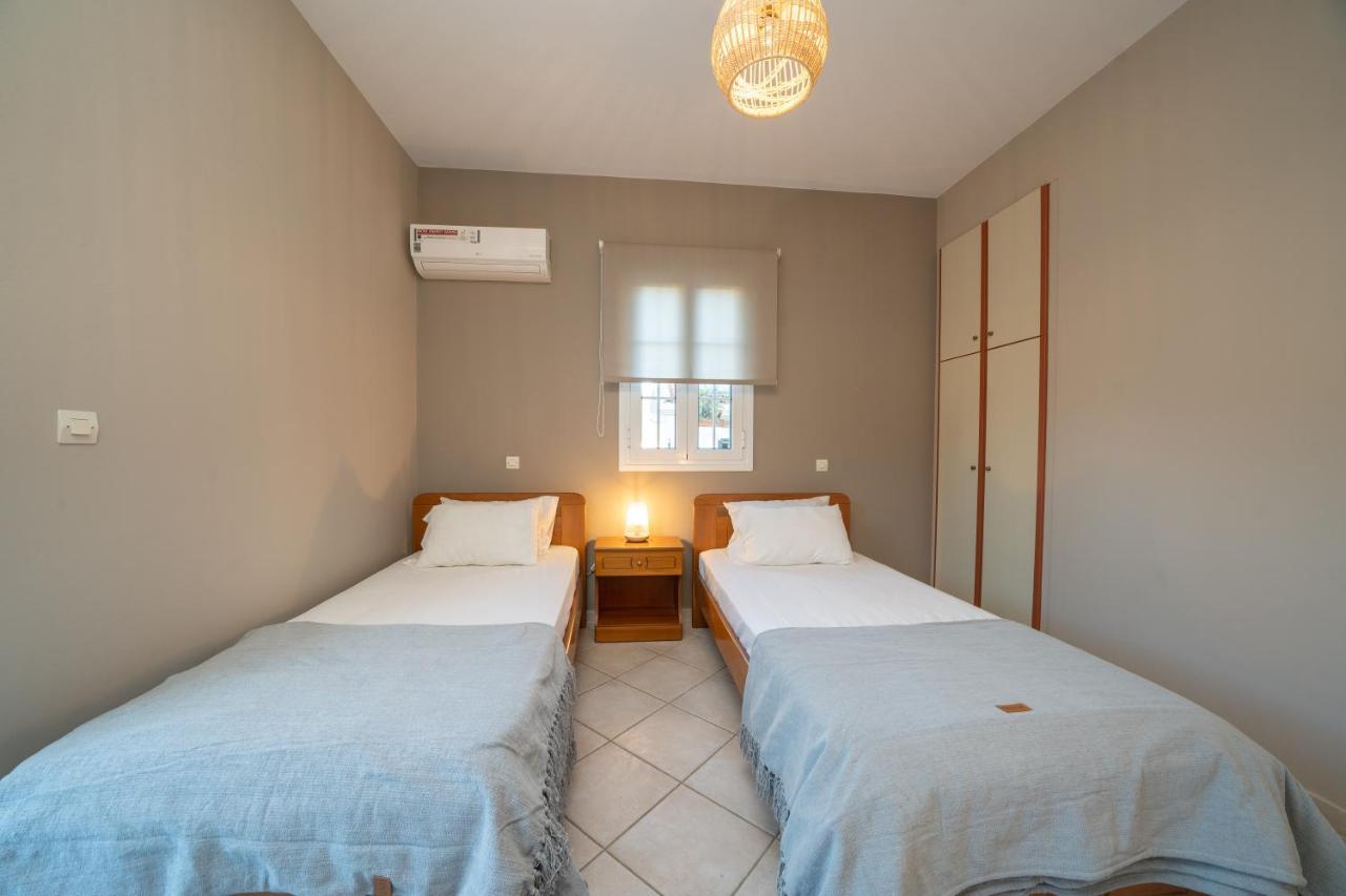 Captain's Villas * Katelios