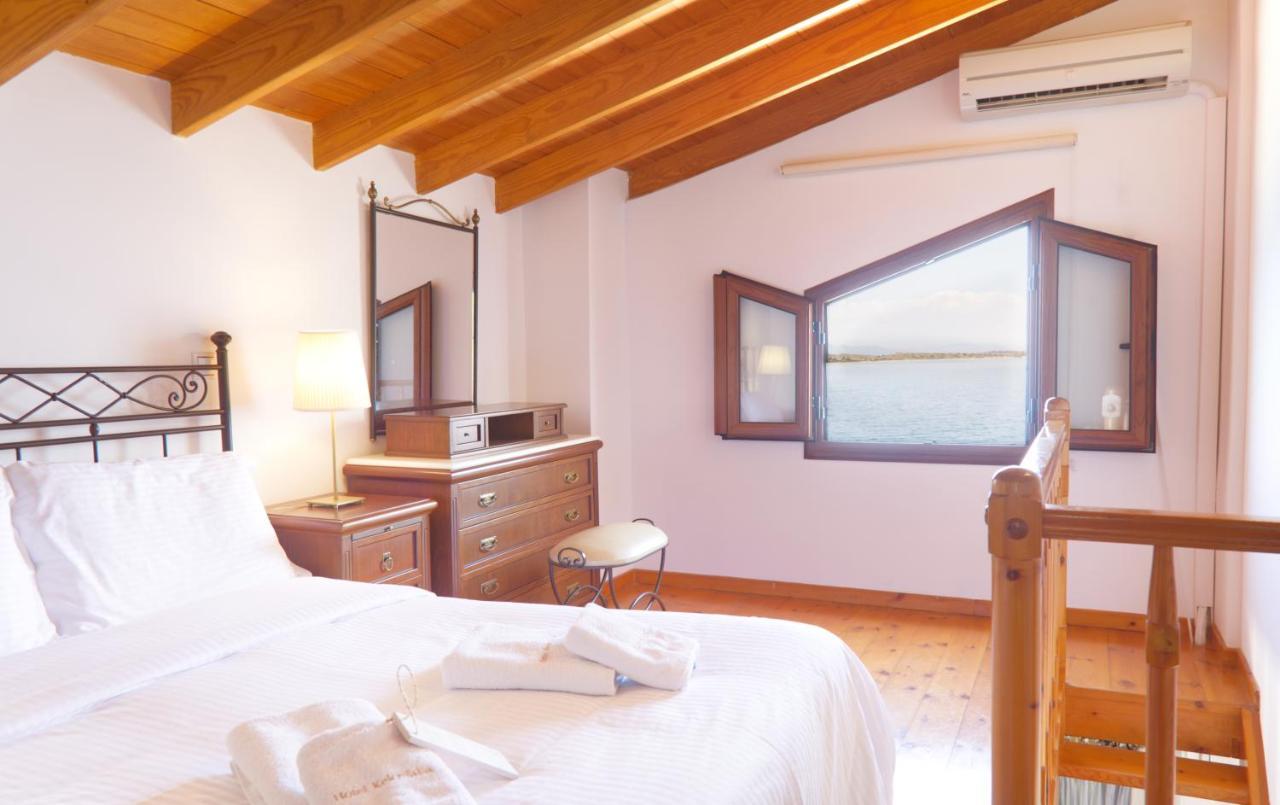 Kekrifalia Hotel 2*