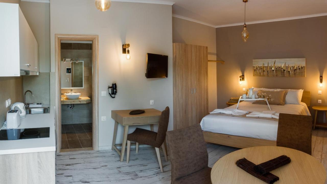 Goudelis Aparthotel 3*