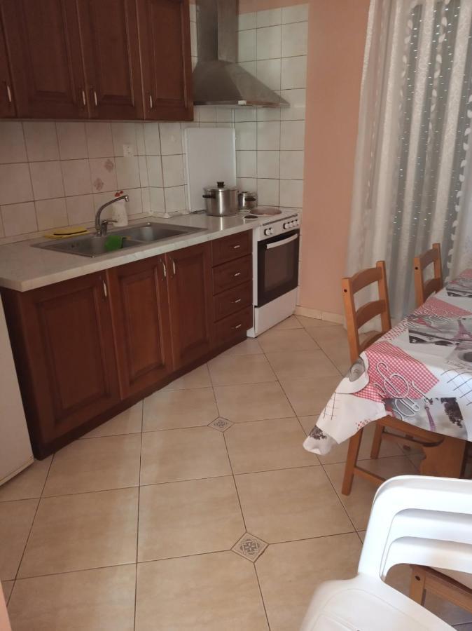 Lichnides Maisonette *