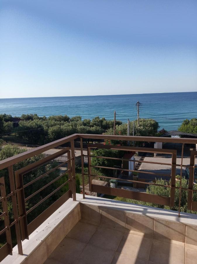 Lichnides Maisonette Holiday home Mola Kalyva