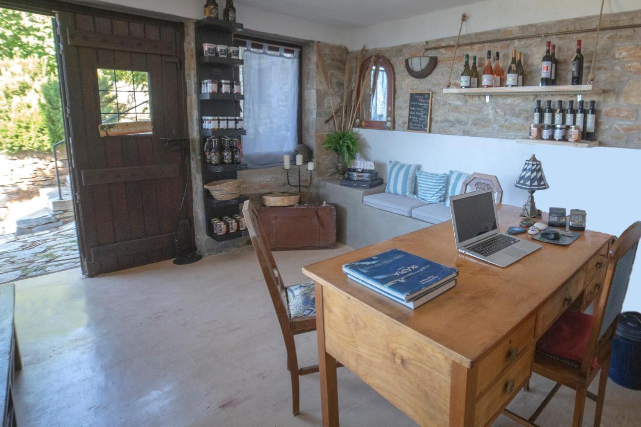 Pyrgos Traditional Village Apartment *