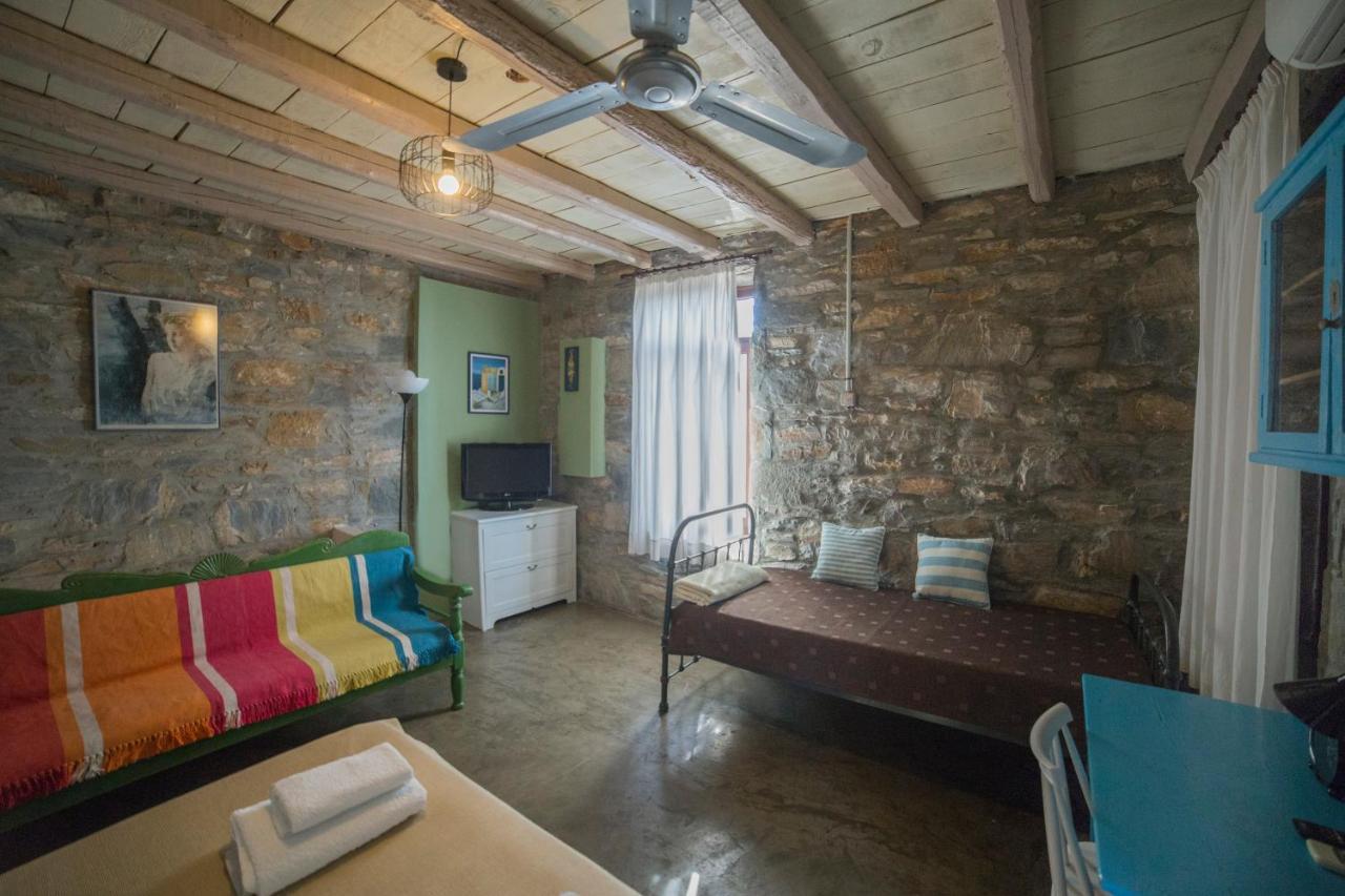 Apartment Pyrgos Traditional Village Agios Kirykos (Ikaria)