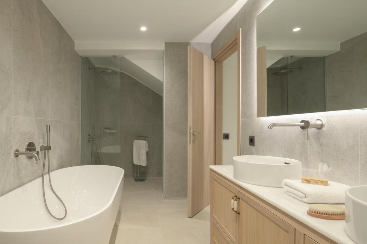 Viveverde Villa, Featuring 3 Pools - Walking Distance To & Shops, By Thinkvilla Bali (Crete)