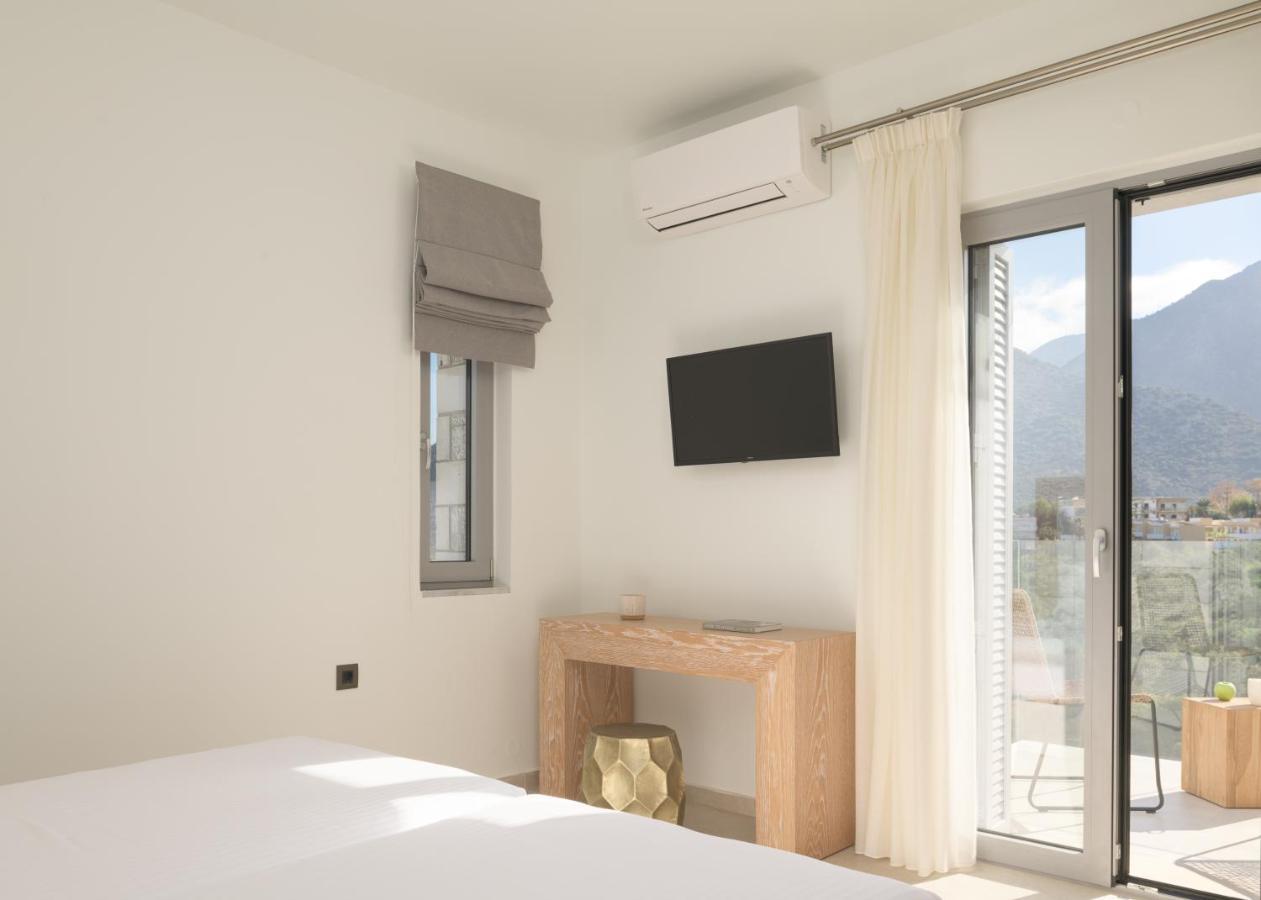 Villa Viveverde Villa, Featuring 3 Pools - Walking Distance To & Shops, By Thinkvilla *