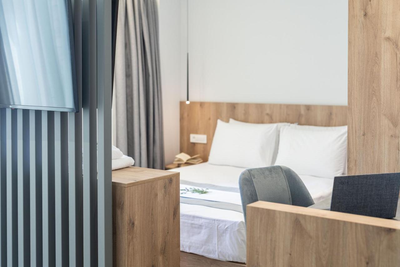 Neoma Luxury - Adults Only
