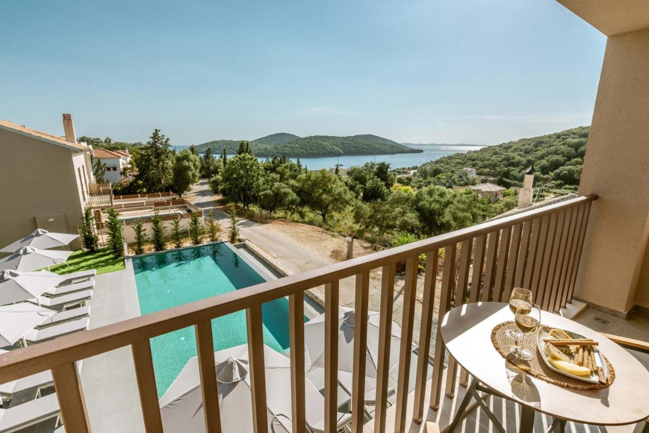 Neoma Luxury - Adults Only