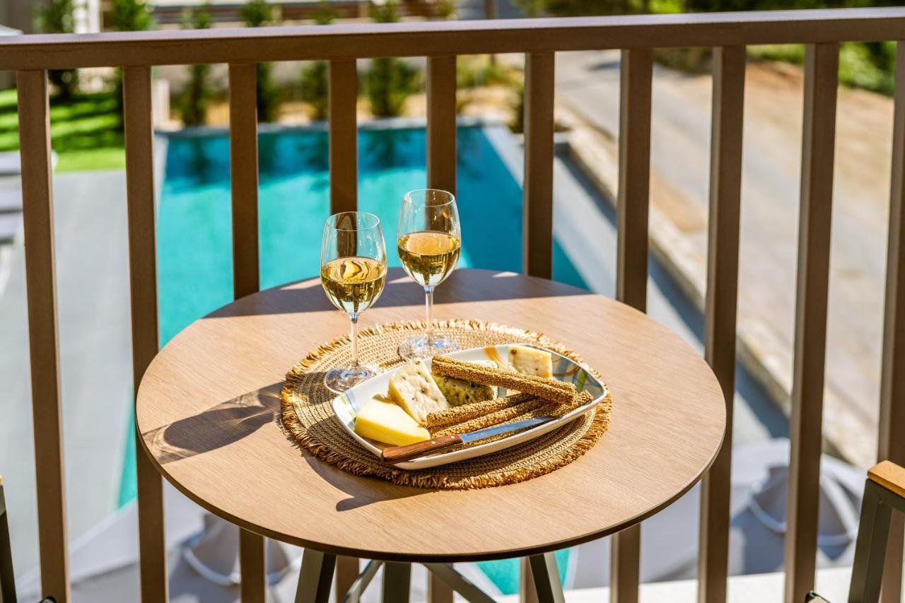 Neoma Luxury - Adults Only Aparthotel *