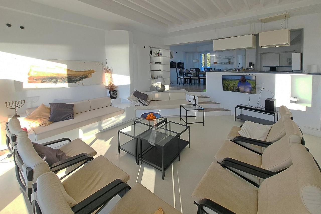 The Villa *