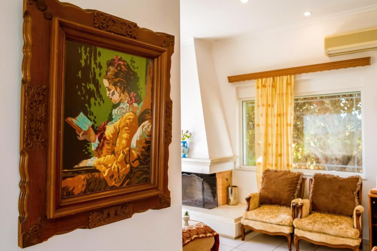 Afroditi In Chania Near Airport With Private Pool, Free Wi-fi, Souda Bay Views, Garden Oasis Villa *