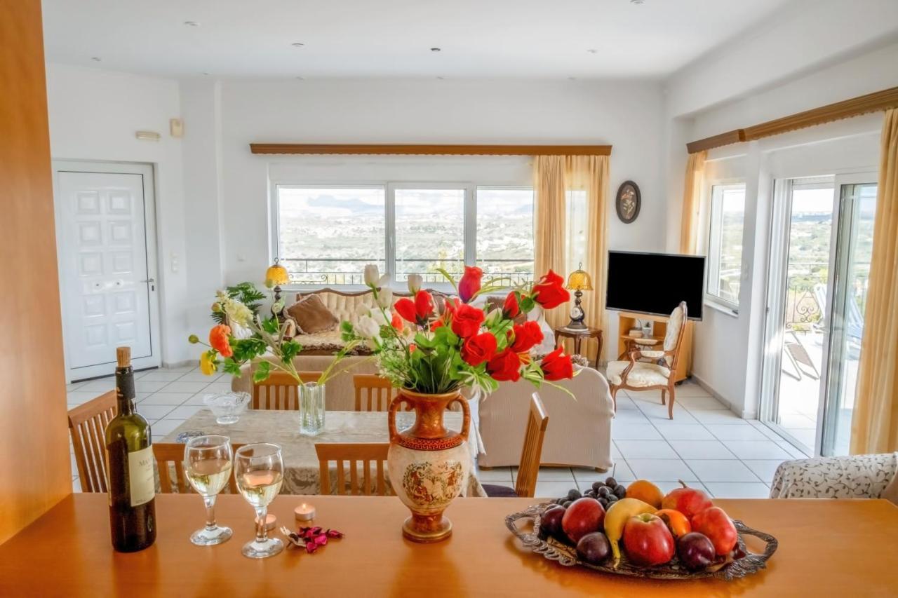 Afroditi In Chania Near Airport With Private Pool, Free Wi-fi, Souda Bay Views, Garden Oasis *