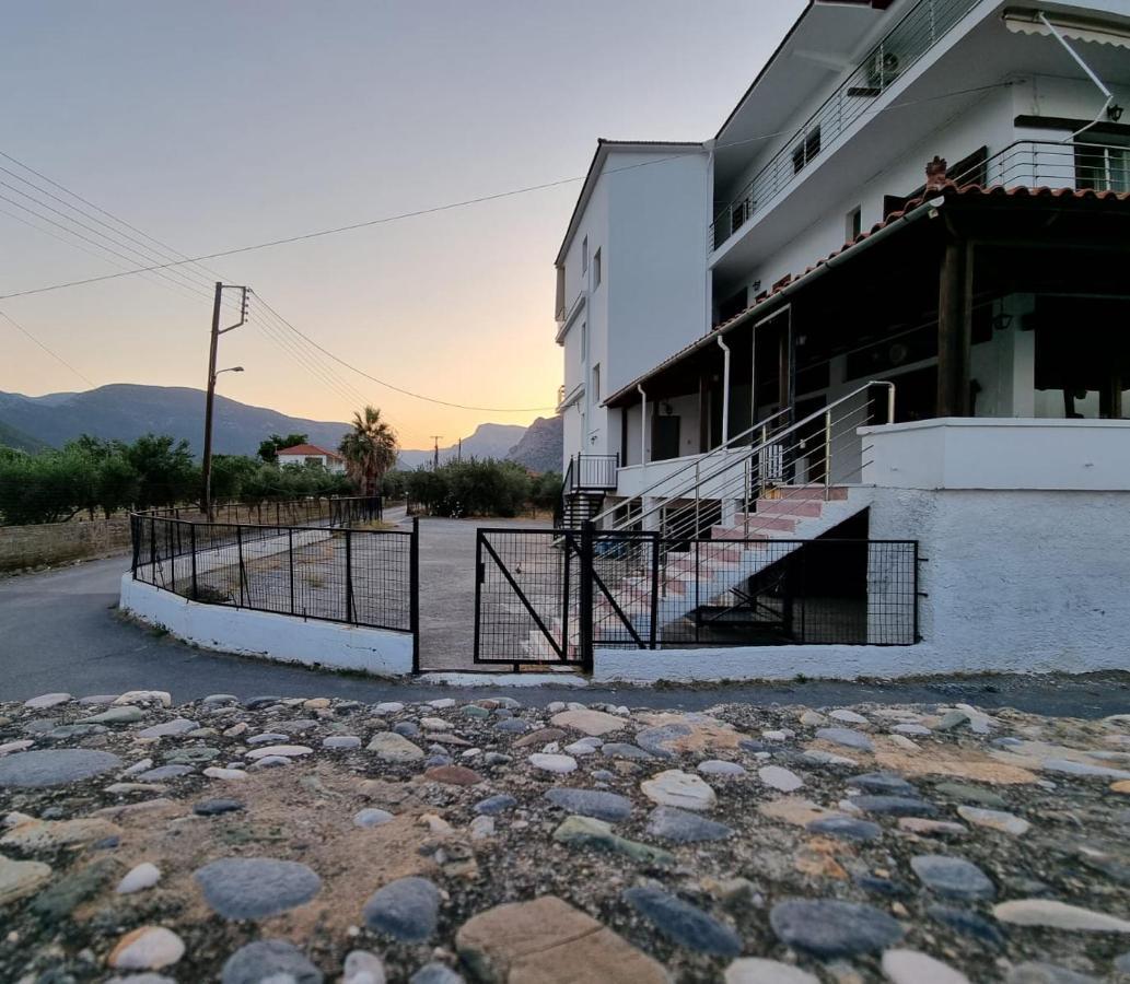 Thassa No6 Apartment Leonidio