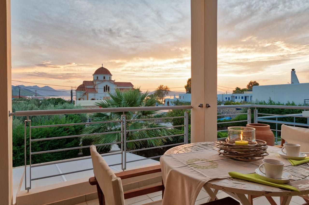 Elegant New Maisonette Near The Sea *