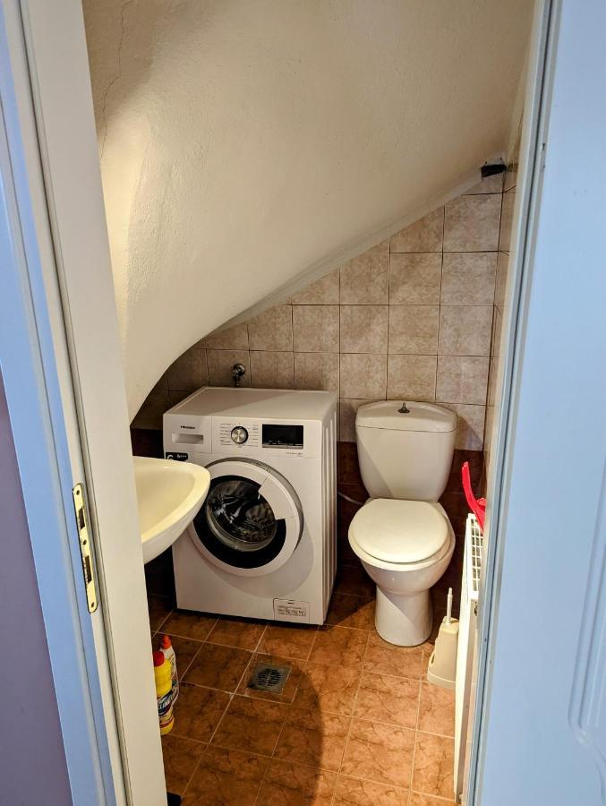 Lichnides Maisonette *