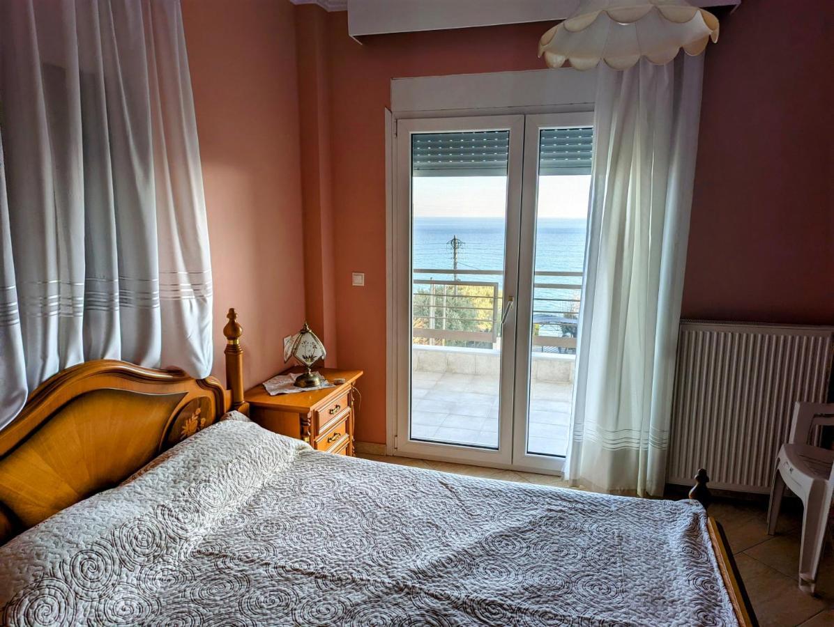 Holiday home Lichnides Maisonette